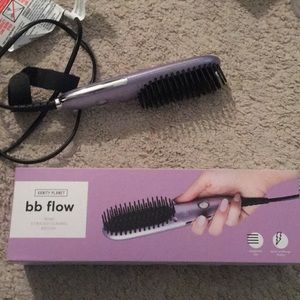 Bb flow mini straightening brush